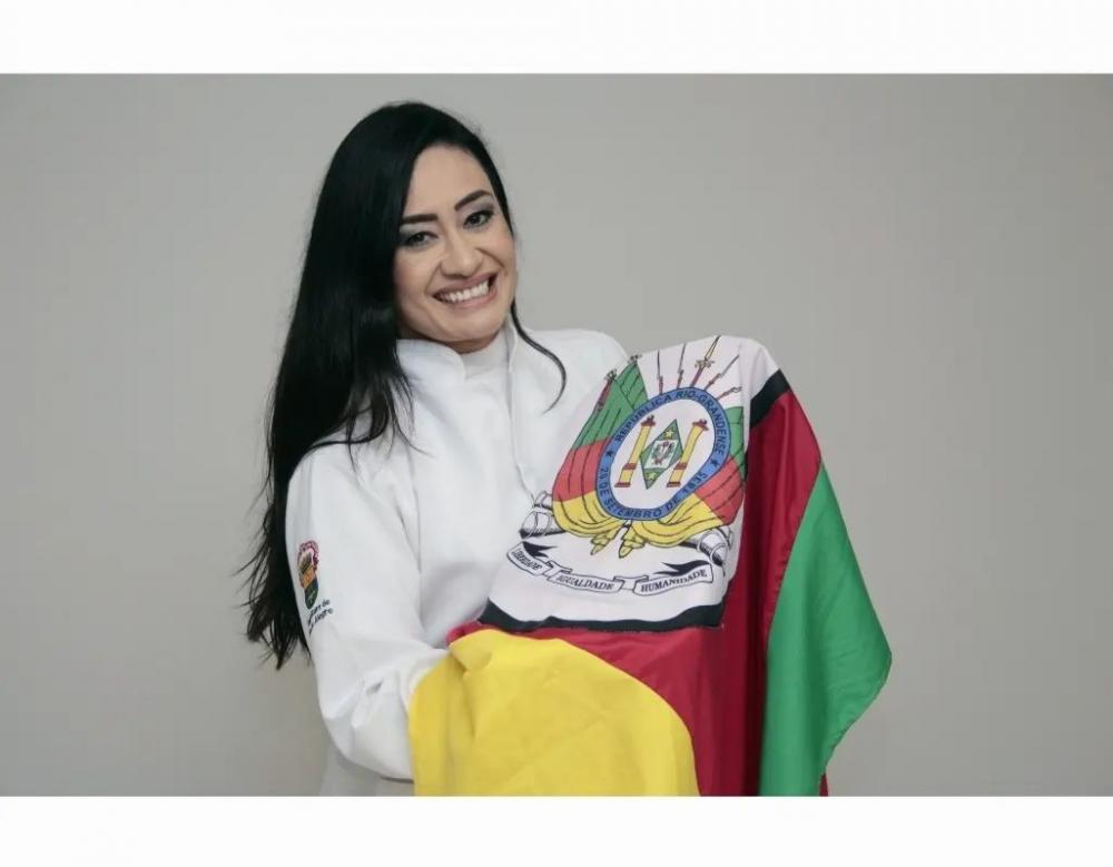 Janaína Gomes -Ortodontista